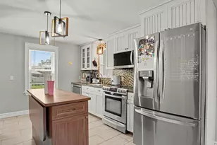 43 Glendale Rd, Stratford, CT 06614 - Photo 14