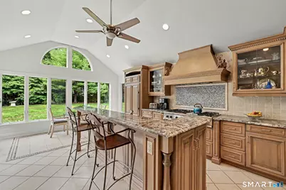 29 Old Logging Road, Stamford, CT 06903 - Photo 10
