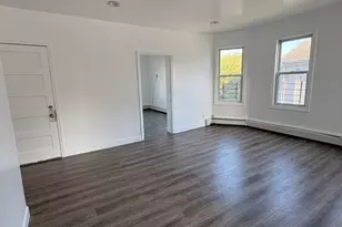 370 Washington St, New Britain, CT 06053 - Photo 6