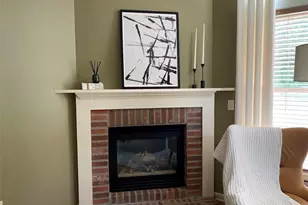 11 Trout Brook Cir, Newtown, CT 06470 - Photo 10