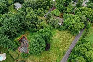 2514 Redding Rd, Fairfield, CT 06824 - Photo 6