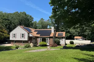 8 Catherine Dr, Prospect, CT 06712 - Photo 2