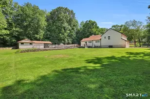 8 Catherine Dr, Prospect, CT 06712 - Photo 32