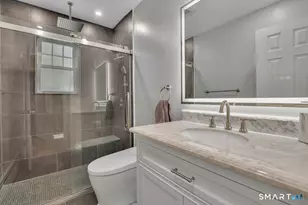 24 Woodward Ave, New Haven, CT 06512 - Photo 10