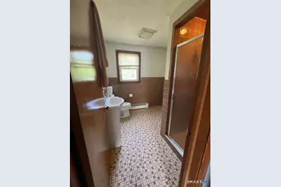 64-66 Gladden Street, New Britain, CT 06051 - Photo 10