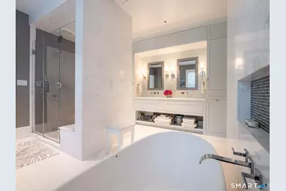 23 Wyckham Hill Lane, Greenwich, CT 06831 - Photo 18