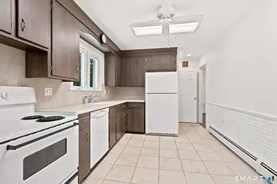 206 Beatrice Drive, West Haven, CT 06516 - Photo 10