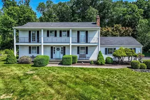 21 White Pine Dr, Brookfield, CT 06804 - Photo 1