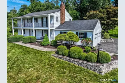 21 White Pine Drive, Brookfield, CT 06804 - Photo 2