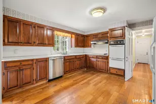 33 Coit Ln, Norwich, CT 06360 - Photo 10