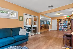 16 E Maxwell Dr, West Hartford, CT 06107 - Photo 14