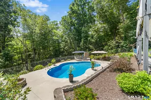 187 Cariati Blvd, Meriden, CT 06451 - Photo 32