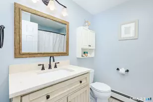 164 Tanglewood Dr, Hamden, CT 06514 - Photo 12