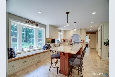 19 East Ridge Court, Cheshire, CT 06410 - Photo 8
