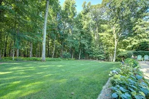 19 E Ridge Ct, Cheshire, CT 06410 - Photo 4