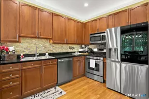 28 Woodcrest Ln, Danbury, CT 06810 - Photo 12