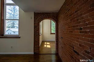58 Woodley Ct, Meriden, CT 06450 - Photo 8