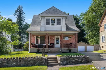137 Fairlawn Avenue, Waterbury, CT 06705 - Photo 1