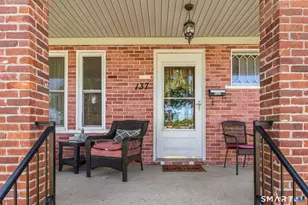 137 Fairlawn Ave, Waterbury, CT 06705 - Photo 2