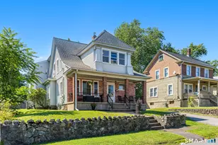 137 Fairlawn Ave, Waterbury, CT 06705 - Photo 30