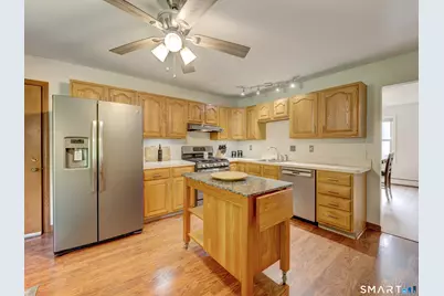 64 Shepard Road, West Hartford, CT 06110 - Photo 6