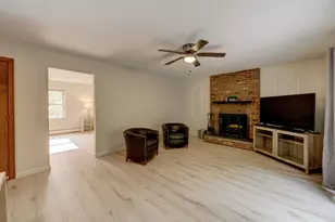 64 Shepard Rd, West Hartford, CT 06110 - Photo 18