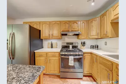 64 Shepard Road, West Hartford, CT 06110 - Photo 8