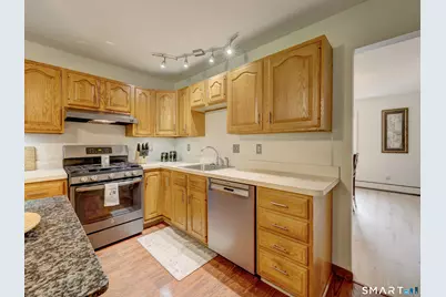 64 Shepard Road, West Hartford, CT 06110 - Photo 8