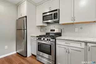 70 Montoya Dr, Branford, CT 06405 - Photo 14