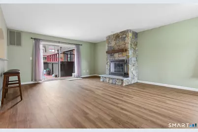 70 Montoya Drive #70, Branford, CT 06405 - Photo 4