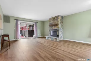 70 Montoya Dr, Branford, CT 06405 - Photo 4