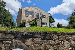 282 Lakeside Dr, Bridgeport, CT 06606 - Photo 1