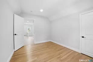 210 Colony Rd, New Haven, CT 06511 - Photo 30