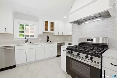 210 Colony Road, New Haven, CT 06511 - Photo 12