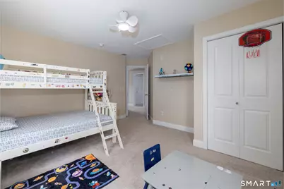 22 Crescent Street, West Hartford, CT 06119 - Photo 16