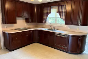 18 Four Rod Rd, Hamden, CT 06514 - Photo 8
