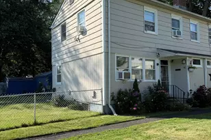 70 Fisher Ct, Stratford, CT 06614 - Photo 1
