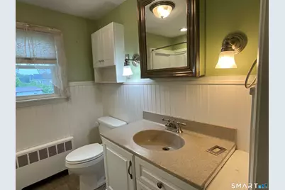 25 Medford Street, Glastonbury, CT 06033 - Photo 10