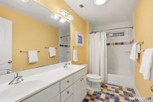 25 Grant Dr, Avon, CT 06001 - Photo 30