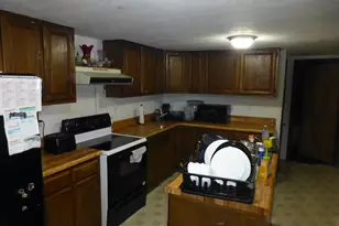 1008 Windham Rd, Windham, CT 06266 - Photo 2