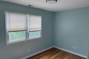 211 Hunyadi Ave, Fairfield, CT 06824 - Photo 10