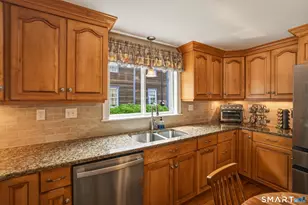 106 Academy St, Bristol, CT 06010 - Photo 10