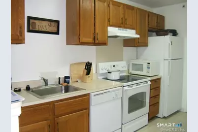1 Beaver Brook Road #45, Danbury, CT 06810 - Photo 8