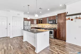 850 E Main St, Stamford, CT 06902 - Photo 20