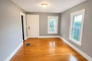205B Laurel St, Hartford, CT 06105 - Photo 10