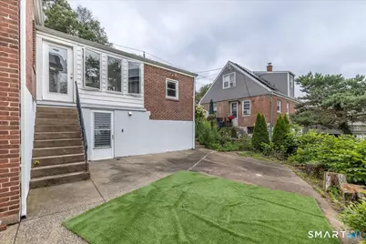 35 Cove Street, West Haven, CT 06516 - Photo 32