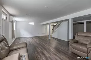 35 Cove St, West Haven, CT 06516 - Photo 28