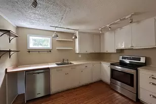 252 B West Norwalk Rd, Norwalk, CT 06850 - Photo 2
