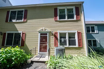 55 Mill Plain Road #25-3, Danbury, CT 06811 - Photo 2