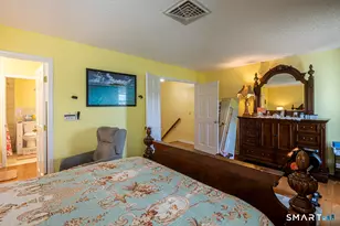 55 Mill Plain Rd, Danbury, CT 06811 - Photo 30